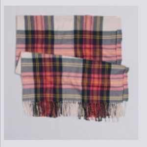 PLAID WRAP SCARF